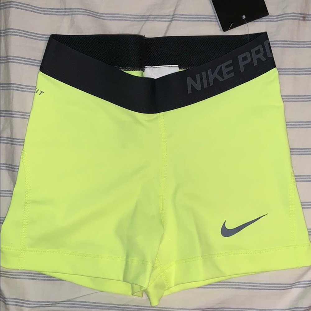 Nike pro women’s shorts